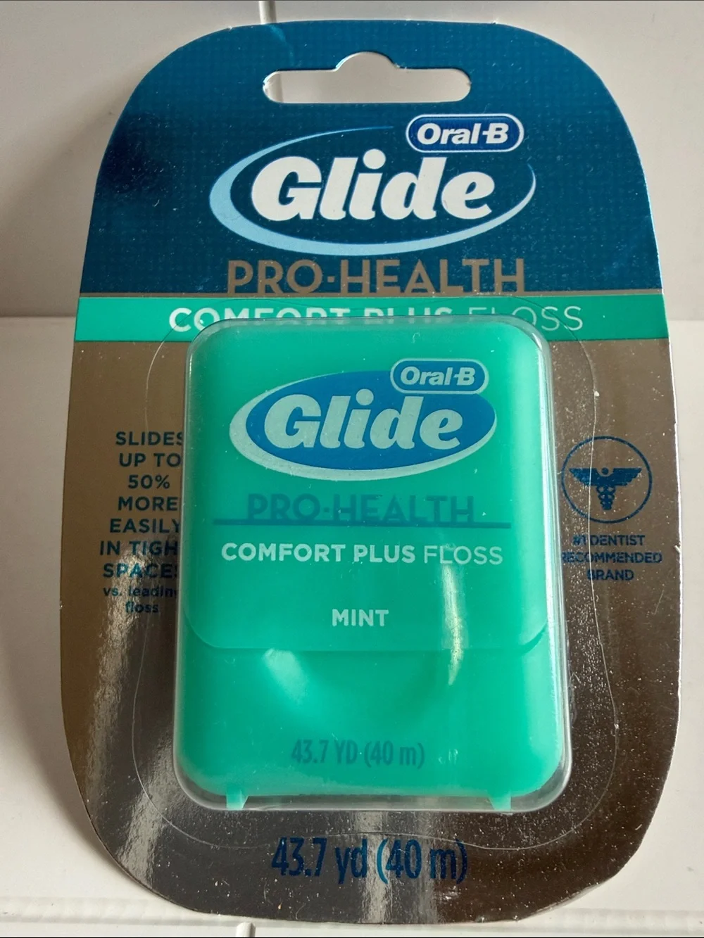 Oral-B Glide Pro-Health Comfort Plus Mint Floss - Green